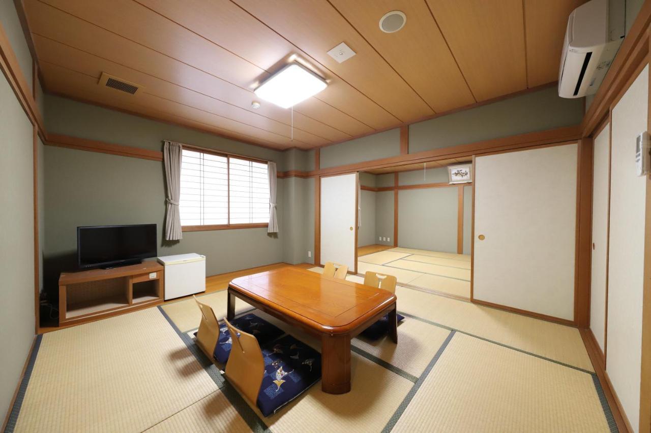 Smile Hotel Takaoka Ekimae Extérieur photo
