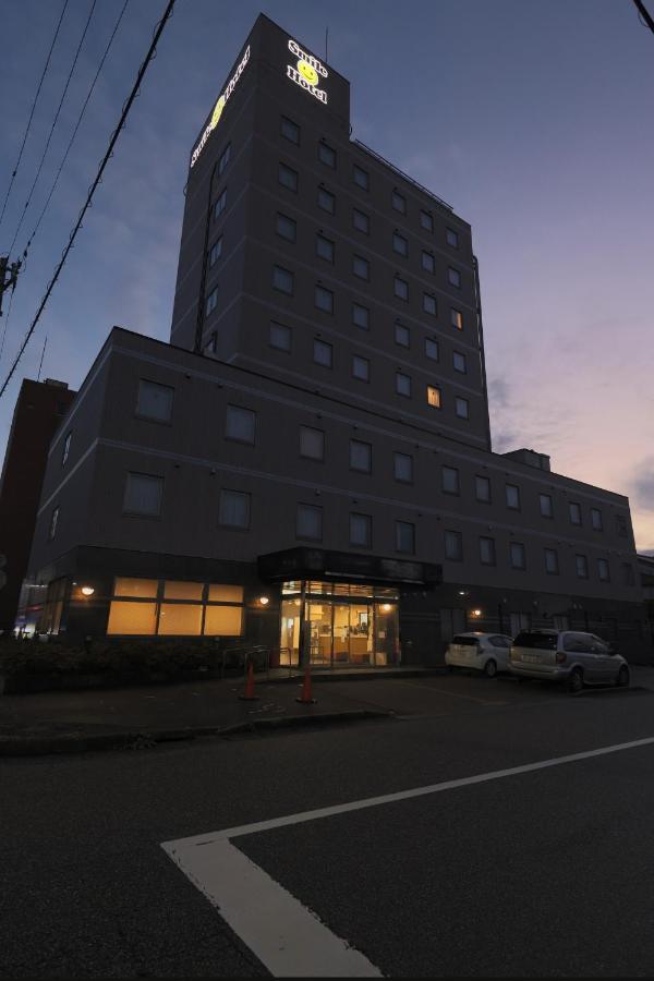 Smile Hotel Takaoka Ekimae Extérieur photo